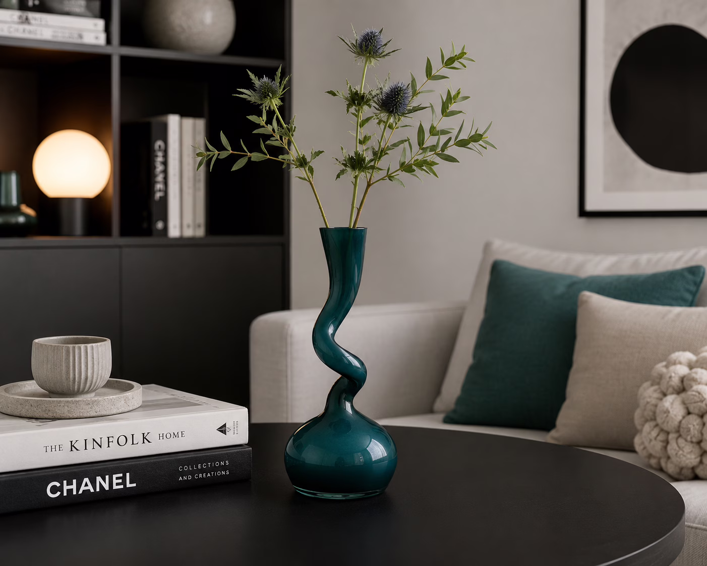 Normann Copenhagen Swing Vase Britt Bonnesen zielony wazon designerski szkło dmuchane Dania 21 cm